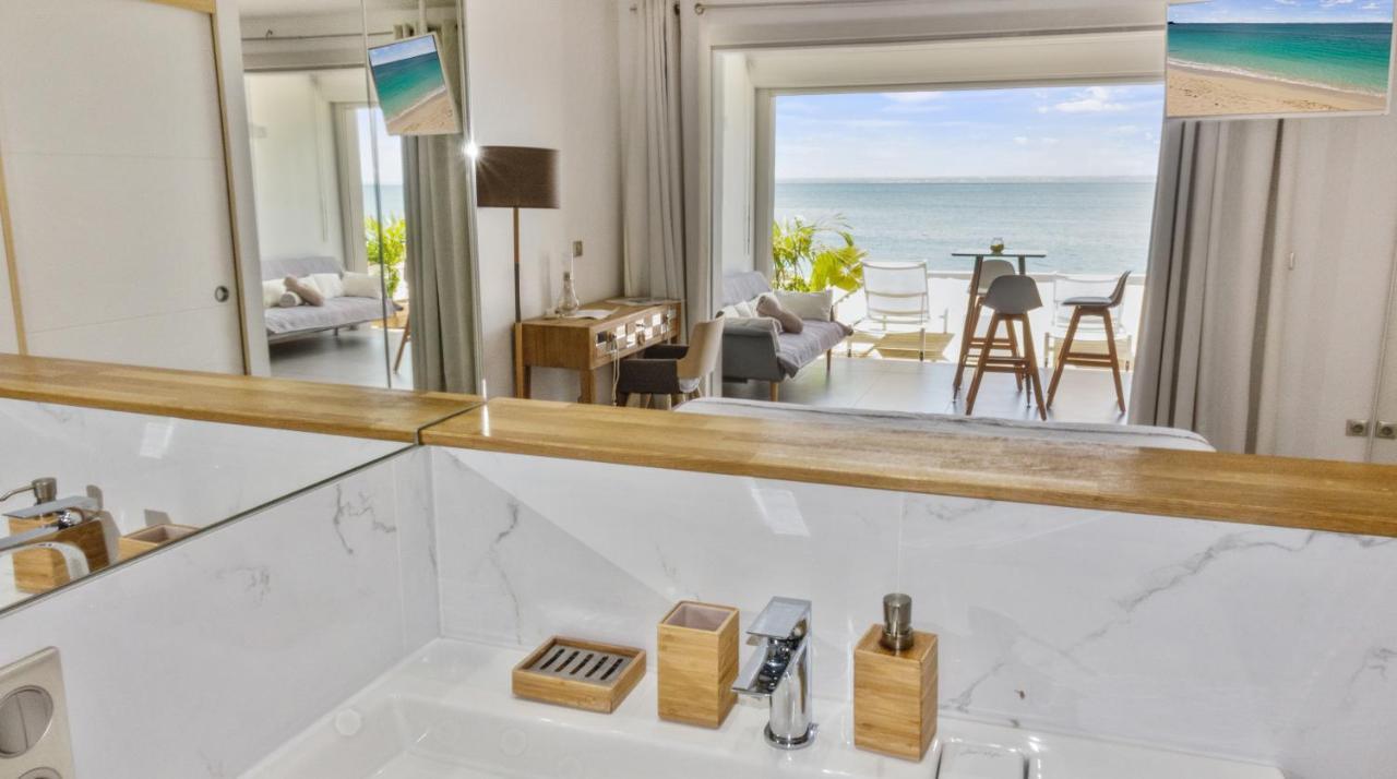 Official Page "Residence Bleu Marine" - Sea View Apartments & Studios - Saint-Martin French Side Grand Case Exterior photo