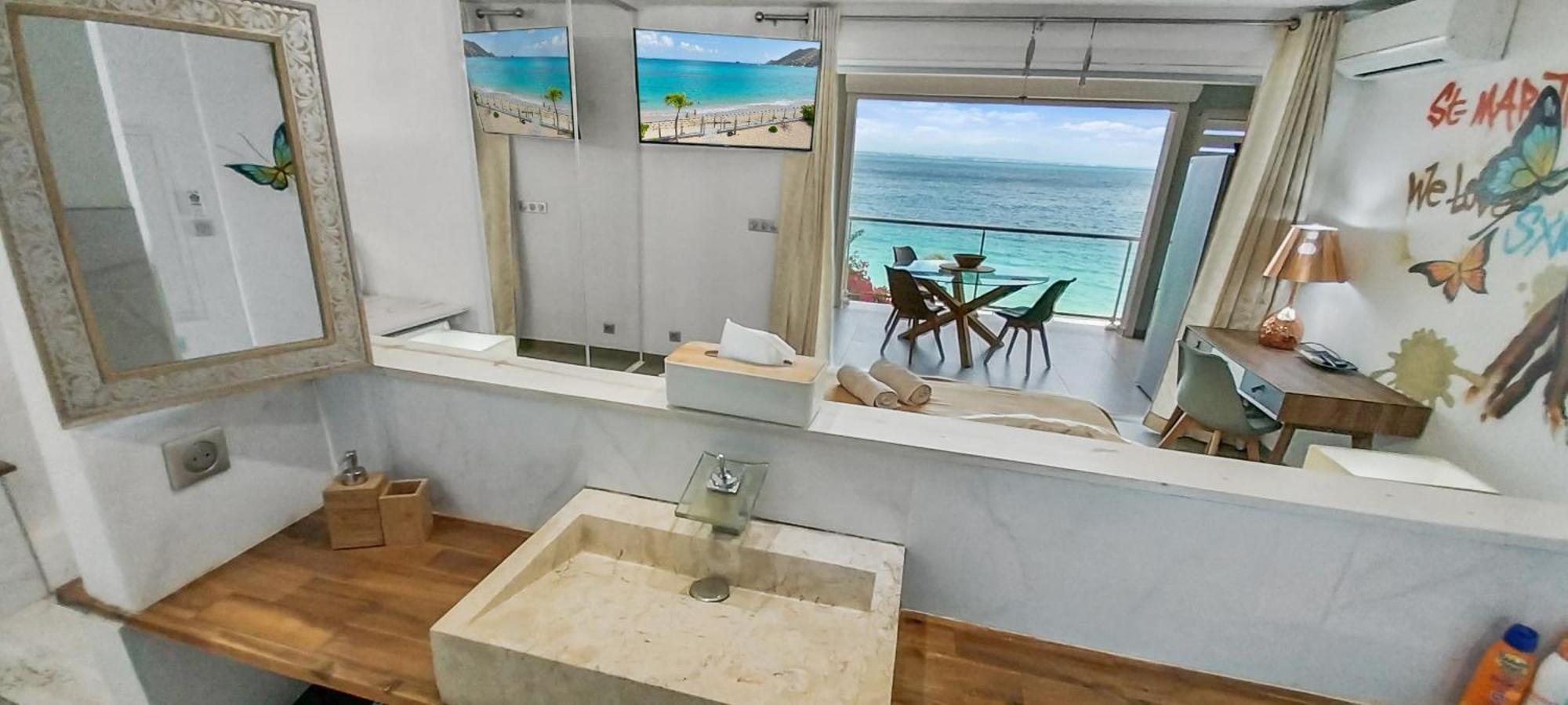 Official Page "Residence Bleu Marine" - Sea View Apartments & Studios - Saint-Martin French Side Grand Case Exterior photo
