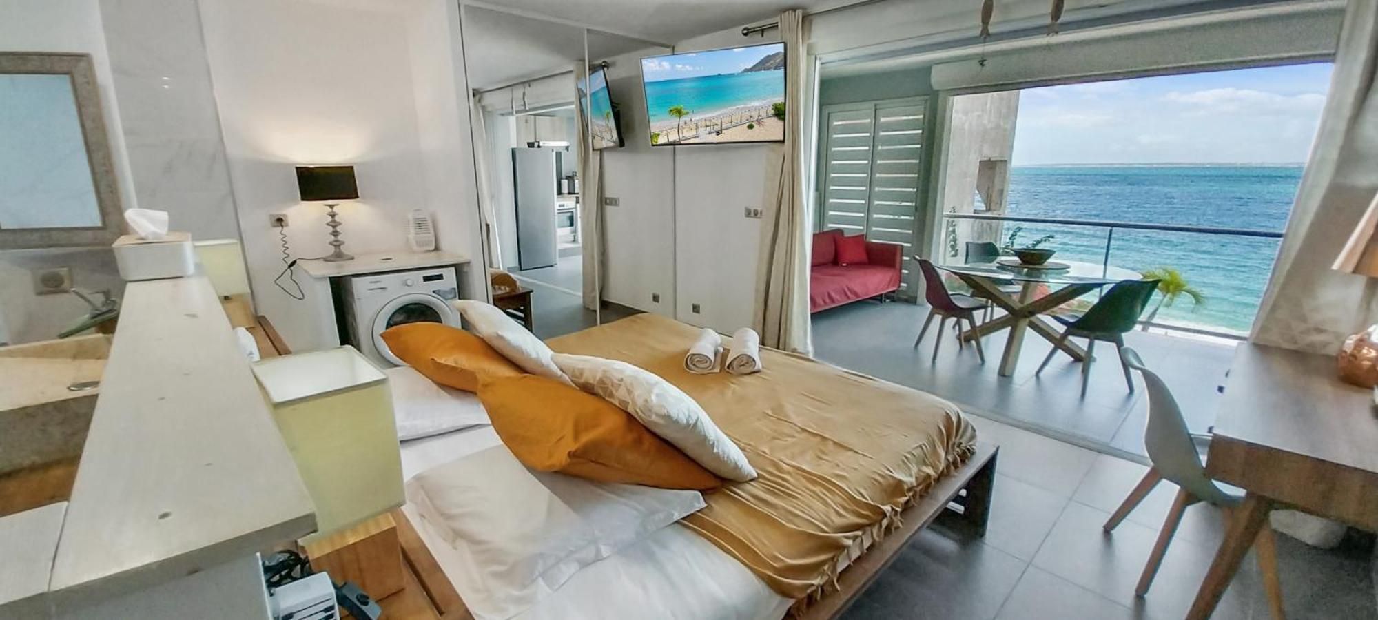 Official Page "Residence Bleu Marine" - Sea View Apartments & Studios - Saint-Martin French Side Grand Case Exterior photo
