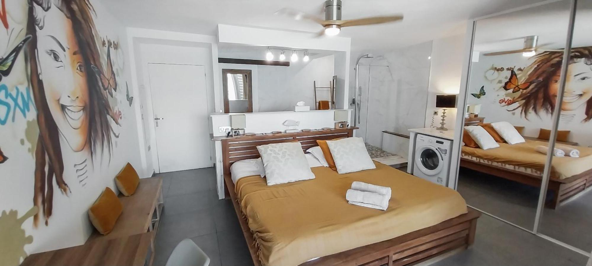 Official Page "Residence Bleu Marine" - Sea View Apartments & Studios - Saint-Martin French Side Grand Case Room photo